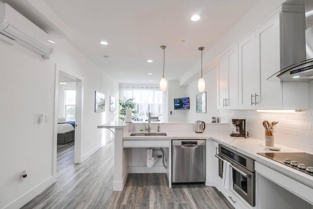 Park Blvd Paradise 303 King Bed With A Private Spa San Diego Exteriör bild