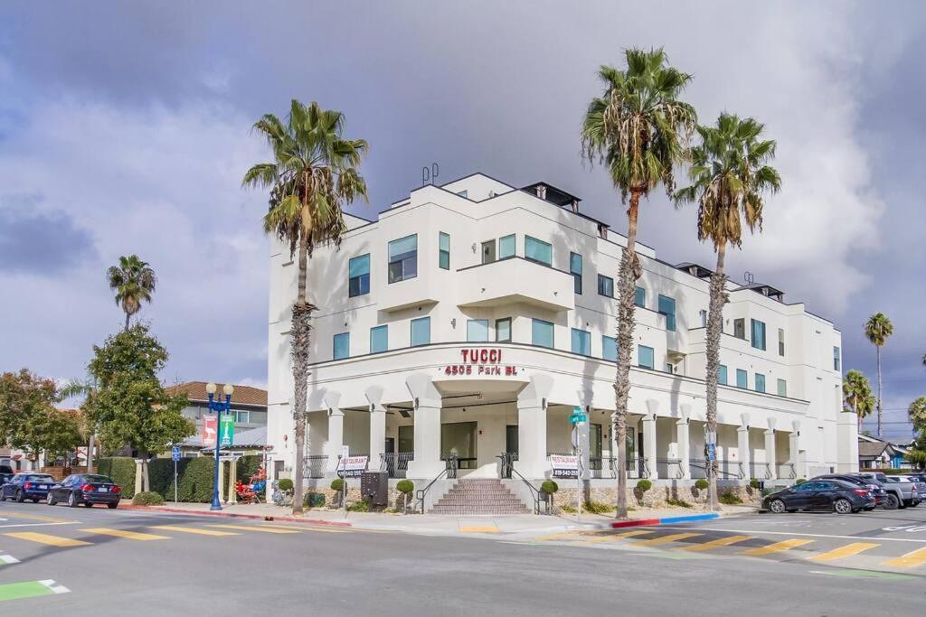 Park Blvd Paradise 303 King Bed With A Private Spa San Diego Exteriör bild