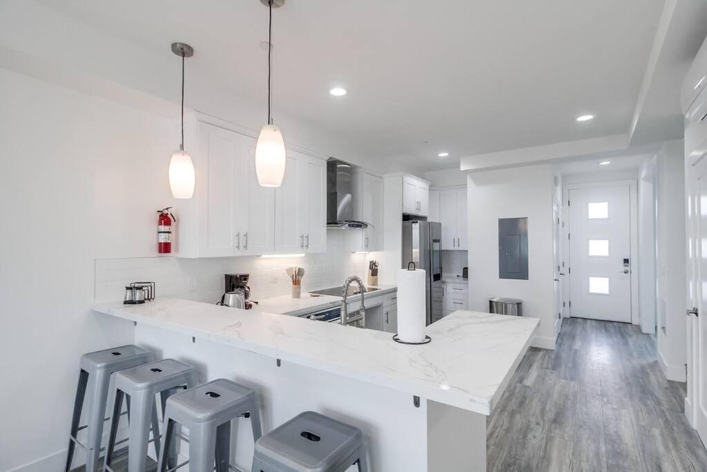 Park Blvd Paradise 303 King Bed With A Private Spa San Diego Exteriör bild