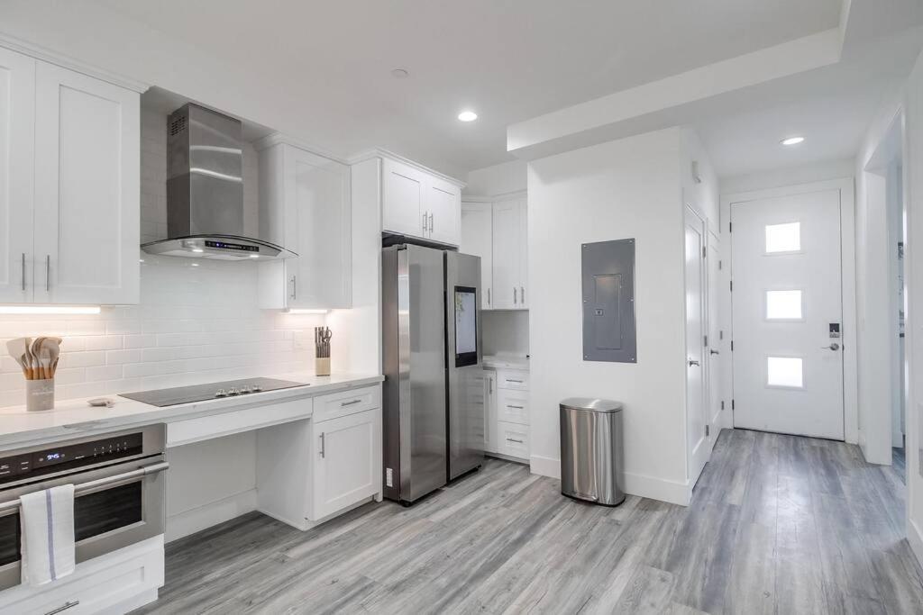 Park Blvd Paradise 303 King Bed With A Private Spa San Diego Exteriör bild