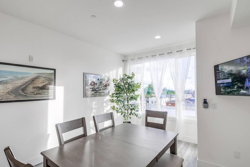 Park Blvd Paradise 303 King Bed With A Private Spa San Diego Exteriör bild