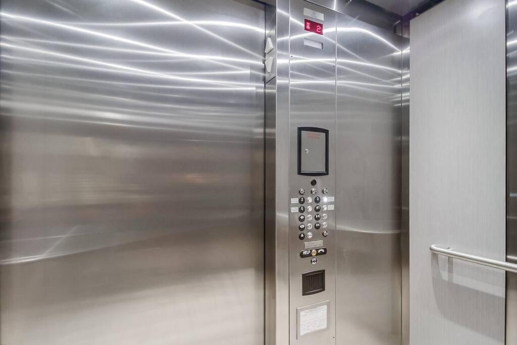 Park Blvd Paradise 303 King Bed With A Private Spa San Diego Exteriör bild