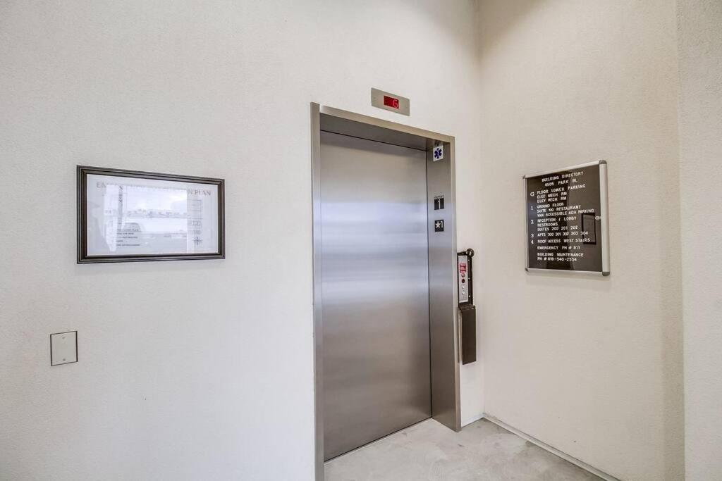 Park Blvd Paradise 303 King Bed With A Private Spa San Diego Exteriör bild